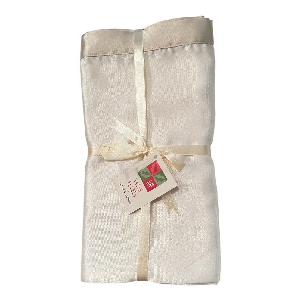 Vintage Linen n Things Napkins Set Of 4 Satin Pearls Table Ivory NEW